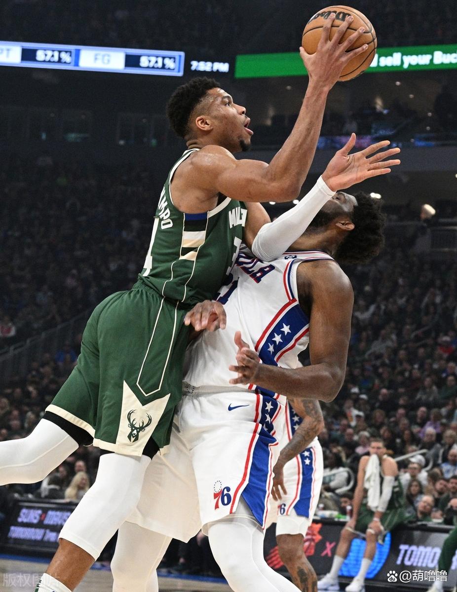 日本男篮横扫菲律宾男篮，字母哥三分雨点燃全场的简单介绍