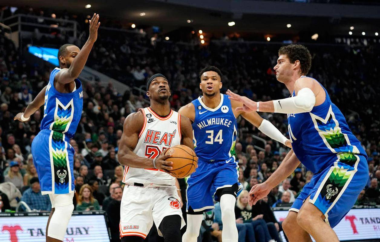 奇才绝地反击雄鹿B队，乔治·希尔统治全场的简单介绍