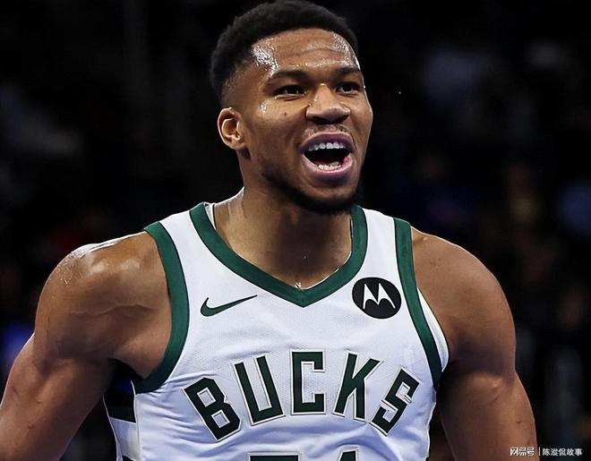 火箭轻取雄鹿,字母哥高光表现 火箭轻取雄鹿,字母哥高光表现