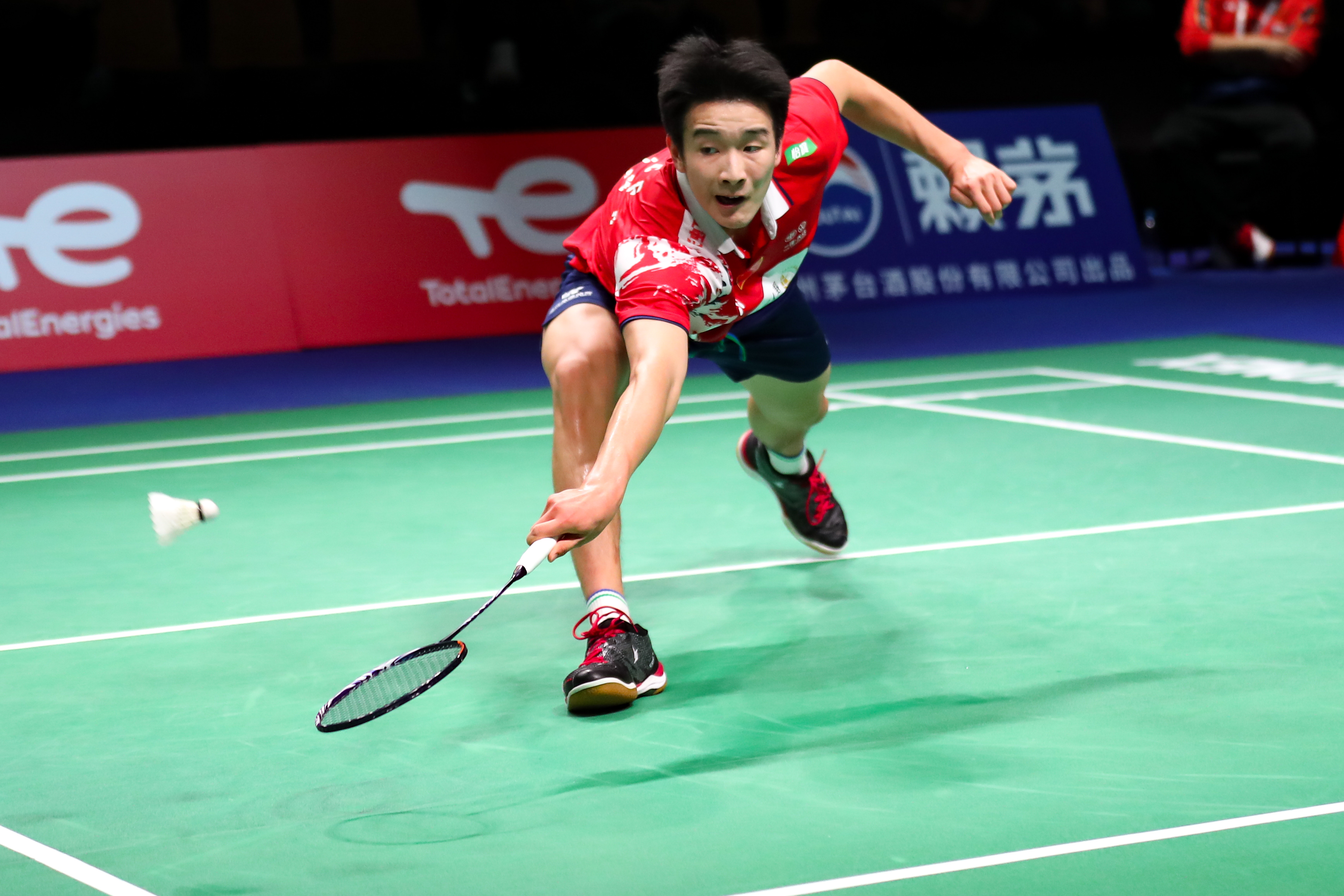 包含羽毛球球员突破自我,表现堪称完美的词条 包含羽毛球球员突破自我,表现堪称完美的词条