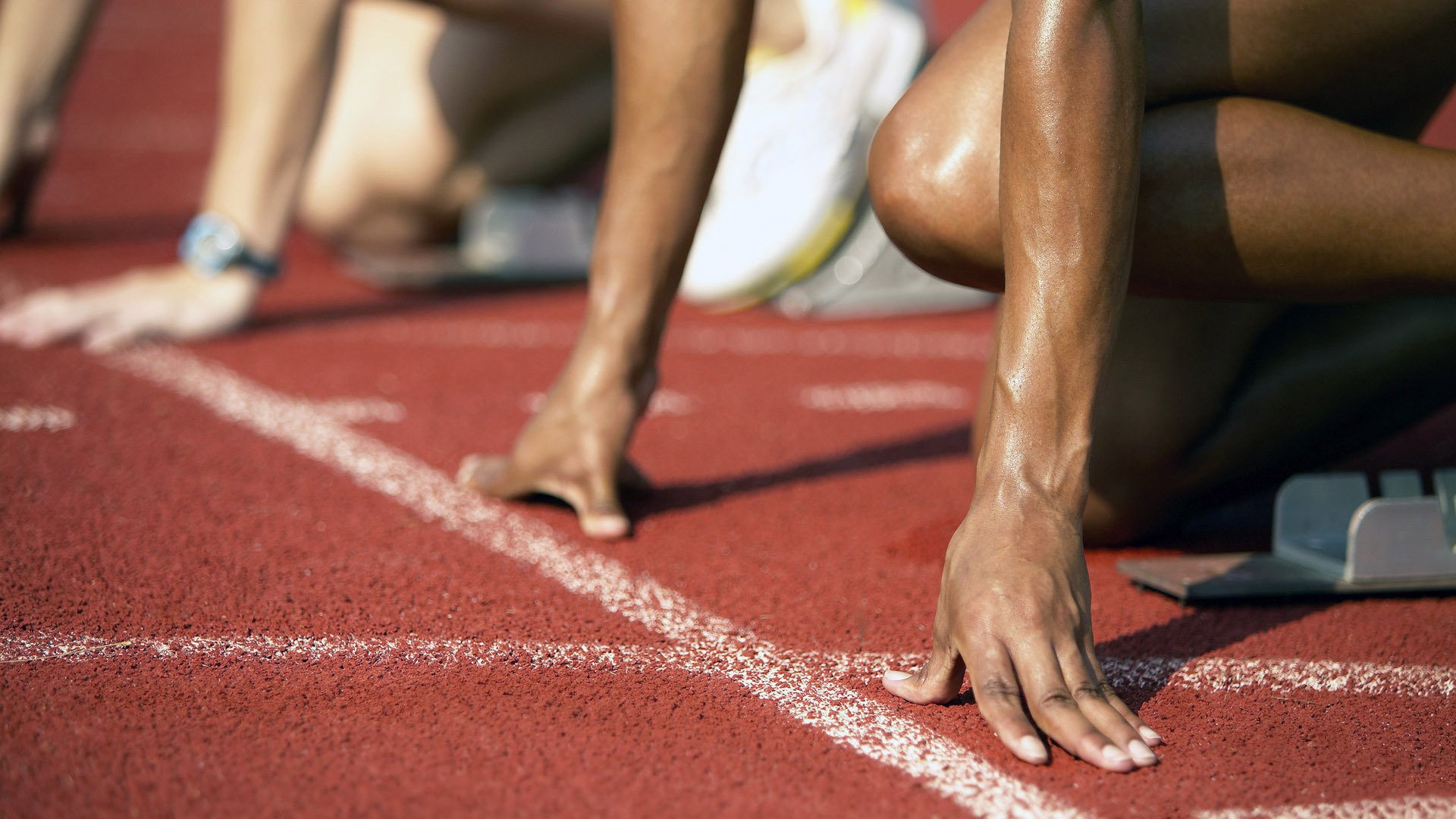 黑暗中的火焰，德约科维奇如何在美网废墟上点燃年终总决赛的永恒光芒