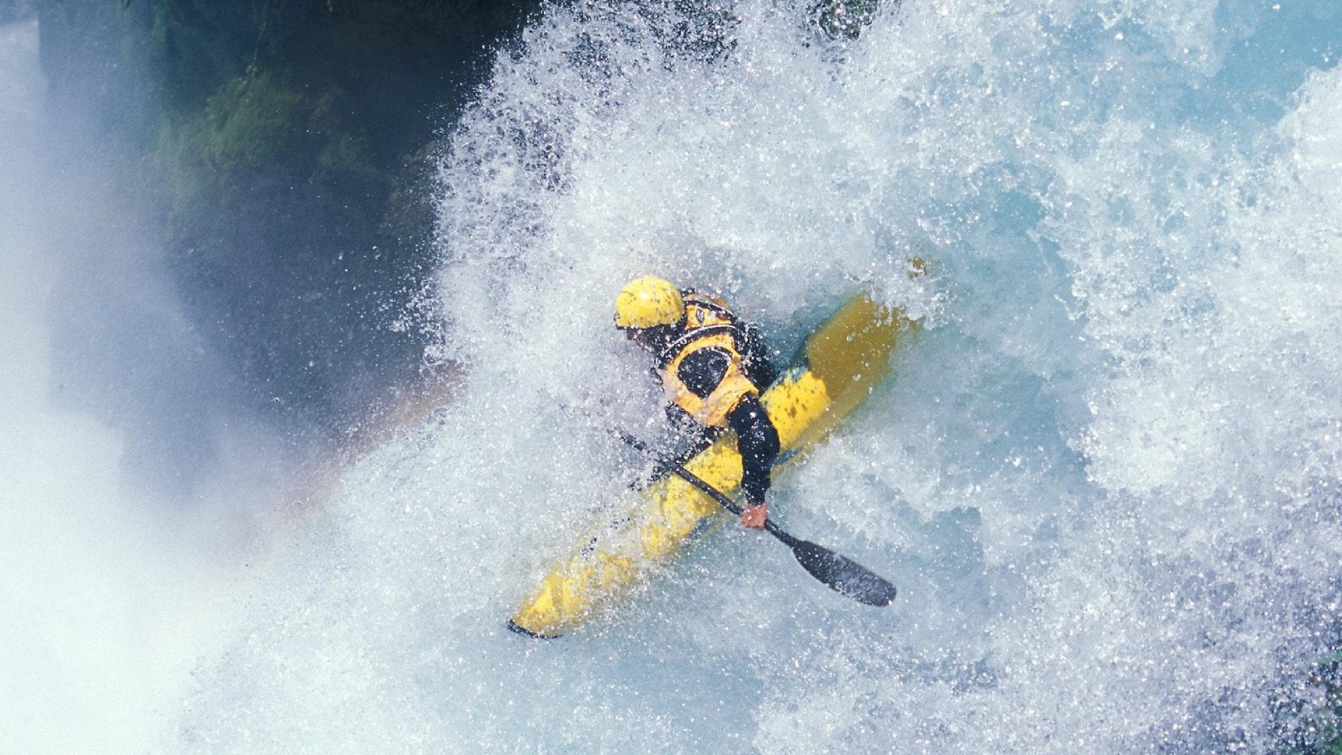 赛道狂飙，当绿茵铁卫在F1修罗场接管比赛