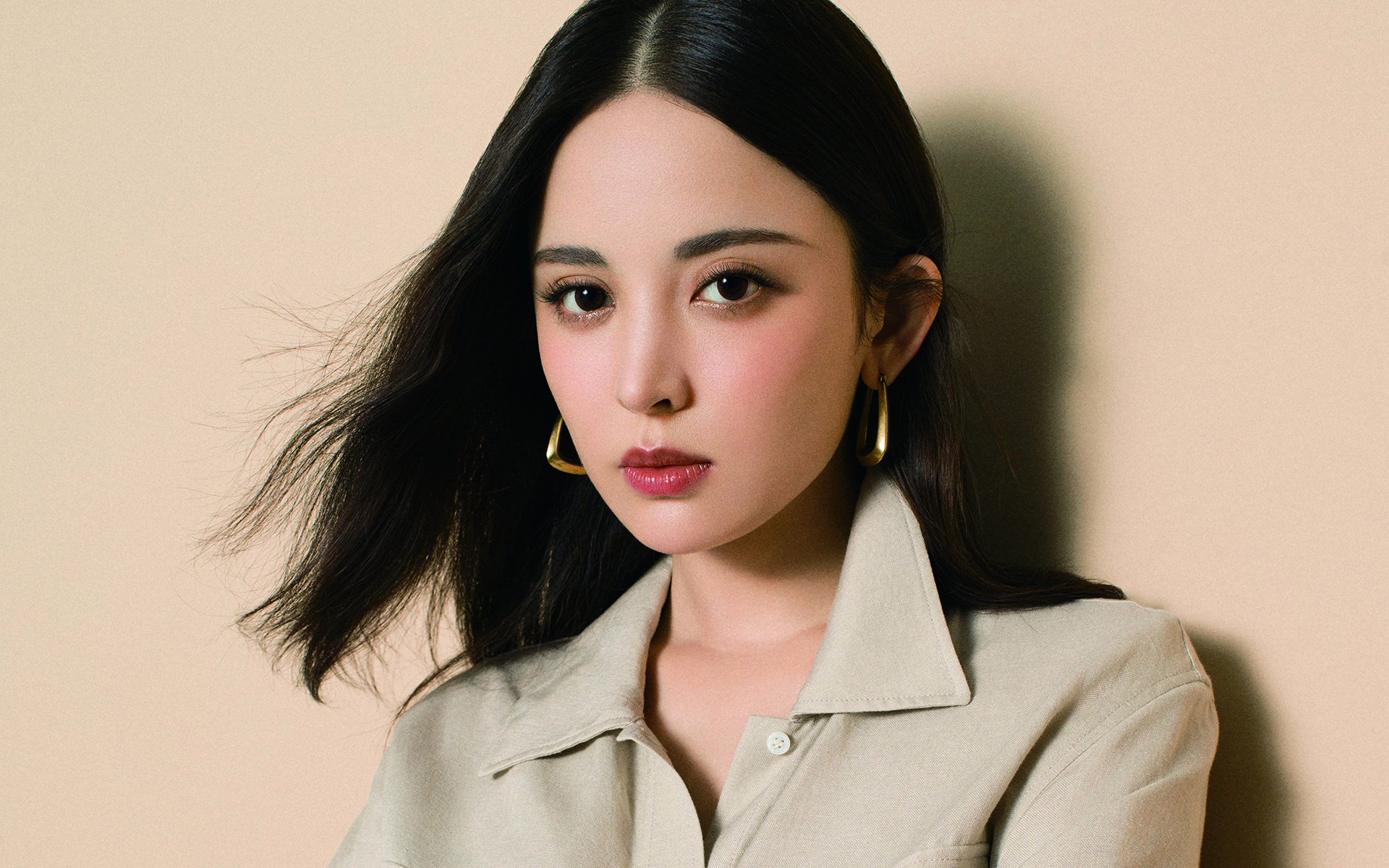 战火中的方程式，当巴格达的枪声遇见基多的奇迹