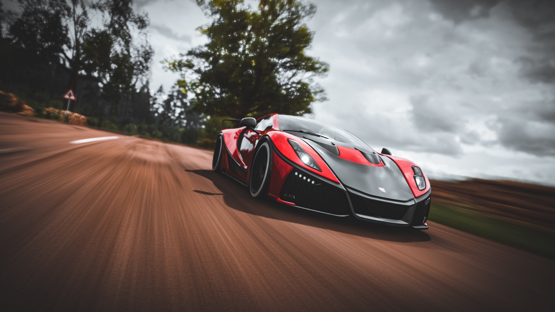 轮胎与草皮的嘶吼,当F1街道赛的肾上腺素浇灌足球的野心