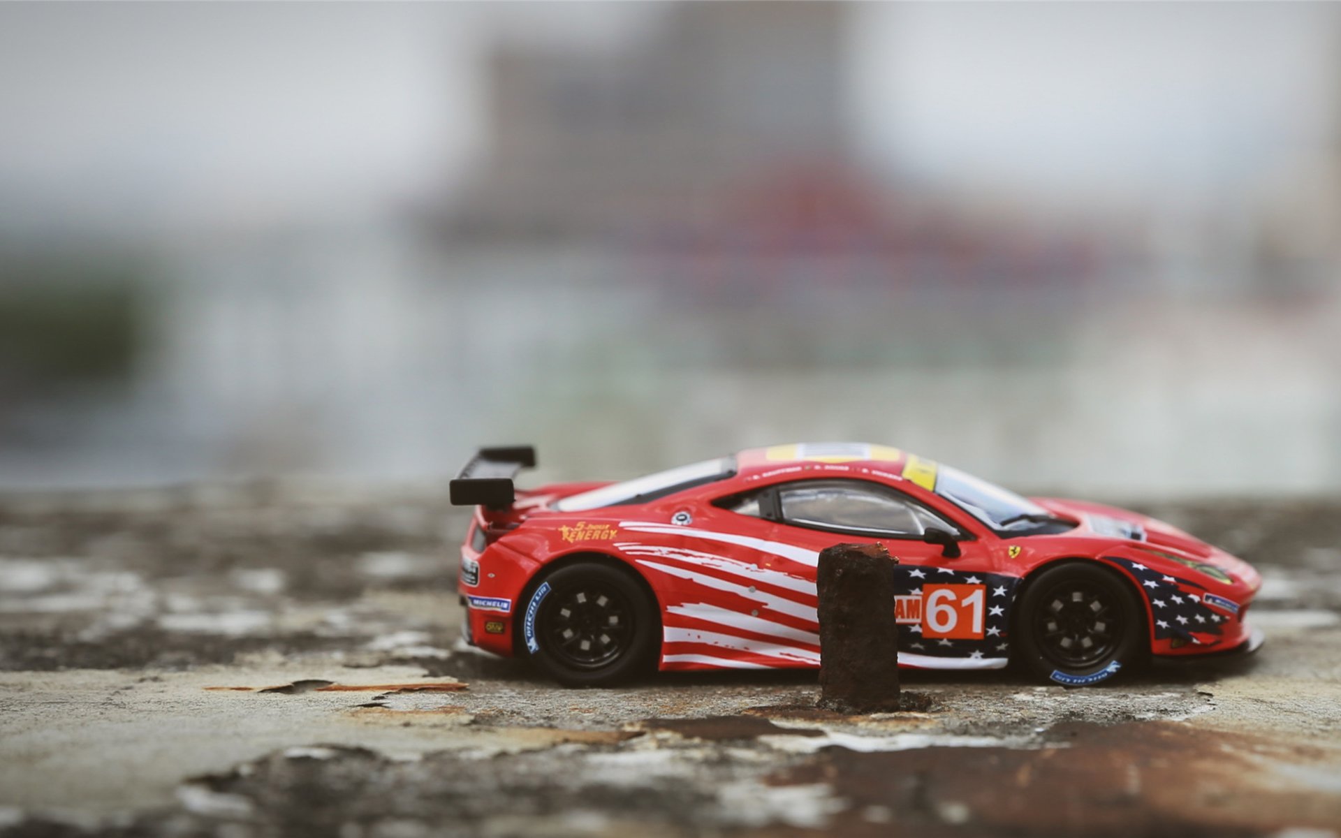 绿茵与硬木，两种焦点战，同一种胜利美学