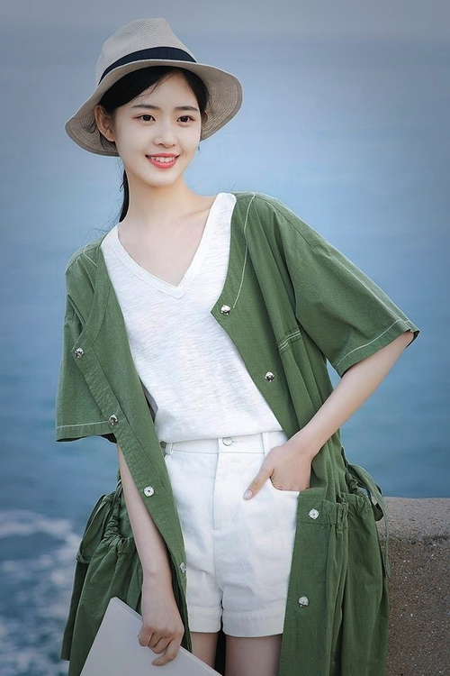 魔笛手接管战场，迪亚斯独奏曲掀翻皇家社会，奏响利物浦世界排名争夺战最强音