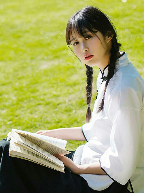 当红牛鏖战瑞士之时，凯恩悄然接管世界排名的战争