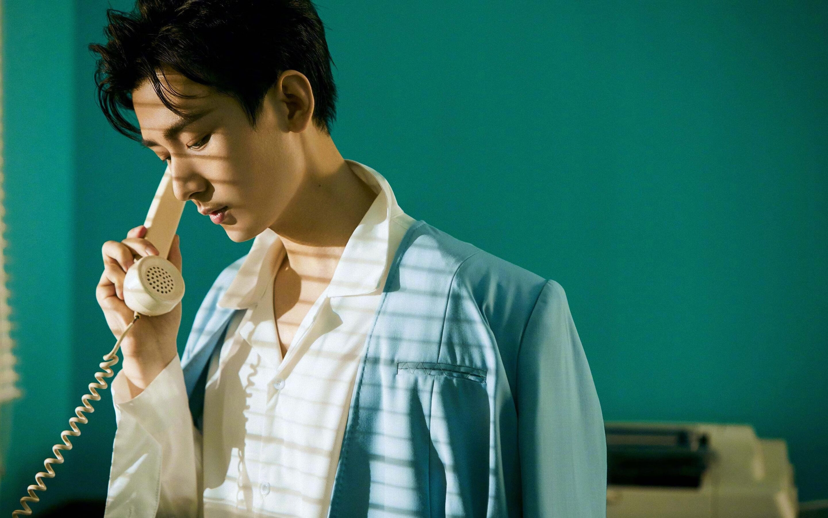 布克引领攻防转换狂潮，猛龙全面压制吉林队